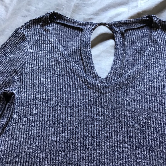 New cute knitted dress - Picture 3 of 9